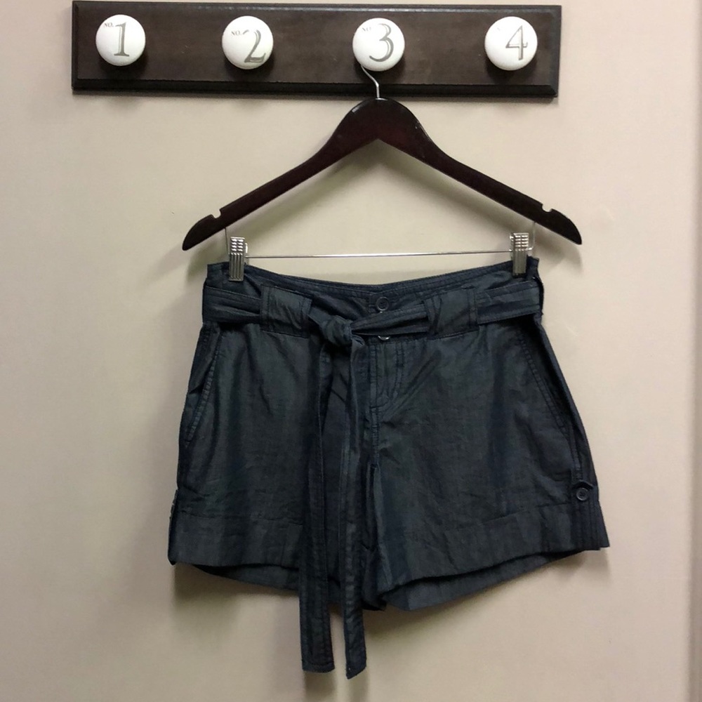 The Limited Light Weight Denim Blend Shorts.Size 4